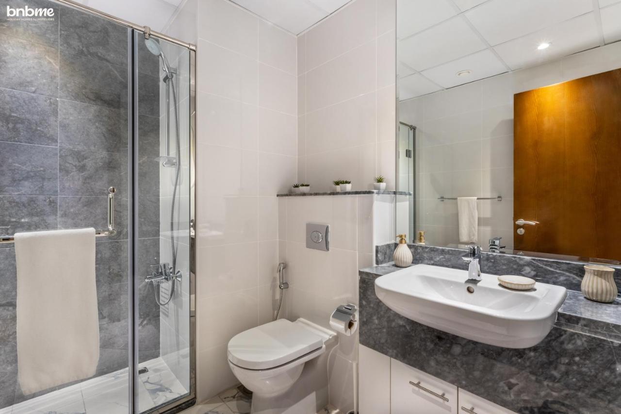 Bnbmehomes - Luxury 2B Apt - Al Habtoor - Amna Tower - 5044 Dubai Eksteriør bilde